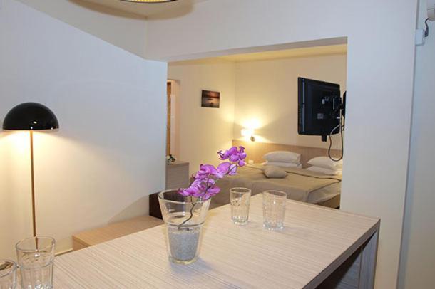 Hotel Sara 尼普顿 外观 照片